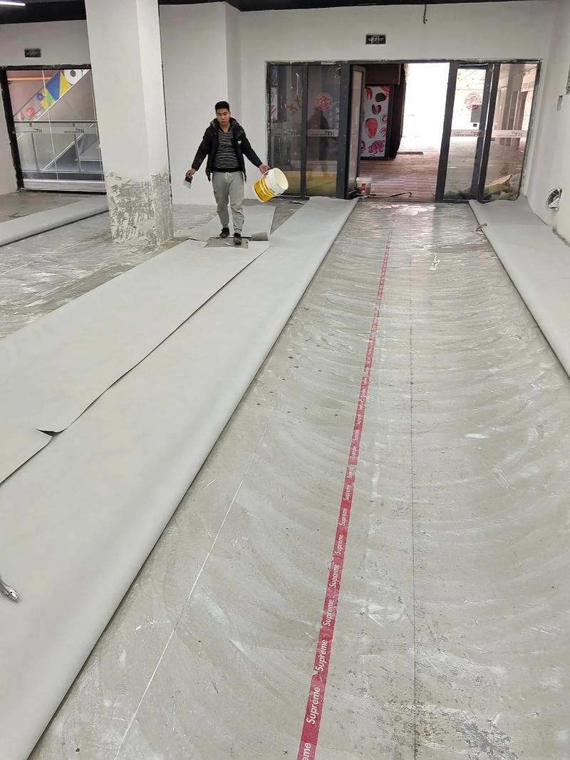 PVC塑胶地板批发 日常工作中的高效选择与市场洞察