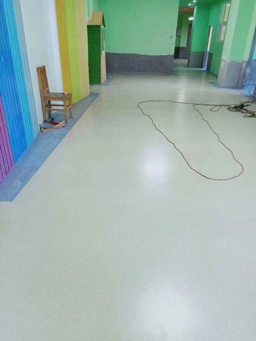 写字楼PVC塑胶地板（地胶）价格解析与选购指南